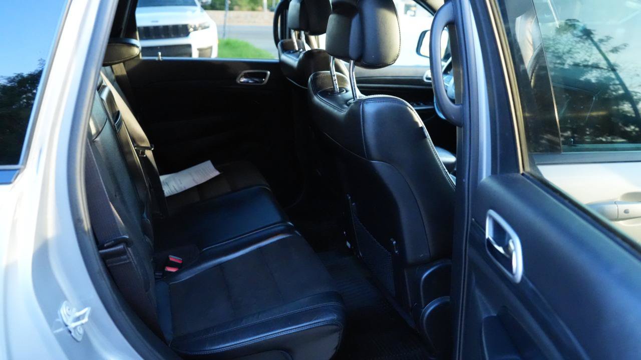 Used 2019 Jeep Grand Cherokee Altitude AWD/4WD image 25