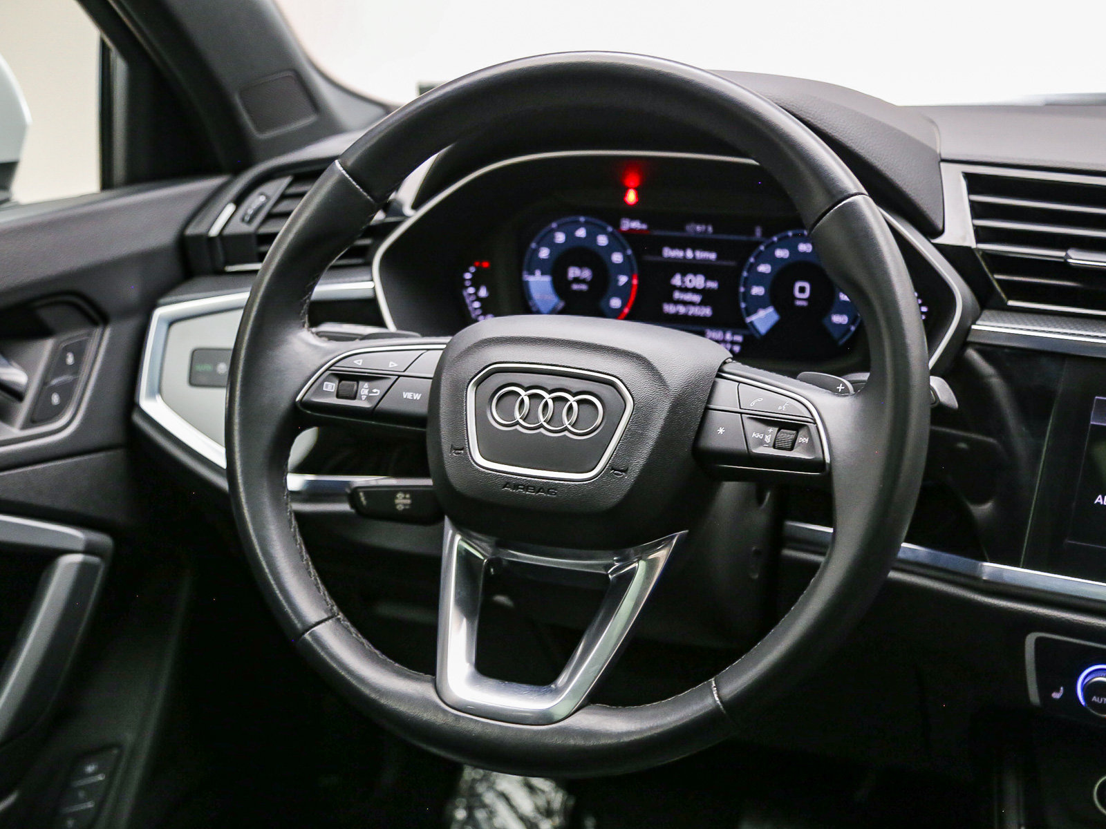 Certified 2023 Audi Q3 2.0T Premium w/ Black Optic Sport Package AWD/4WD image 16