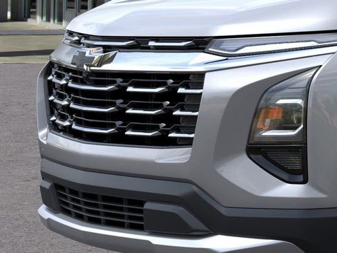 New 2026 Chevrolet Equinox LT image 13