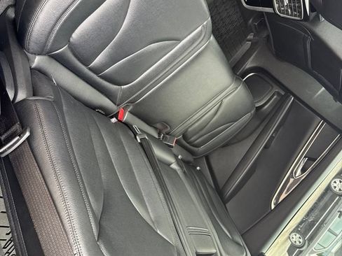 Used 2023 Lincoln Nautilus AWD w/ Premium Package image 13