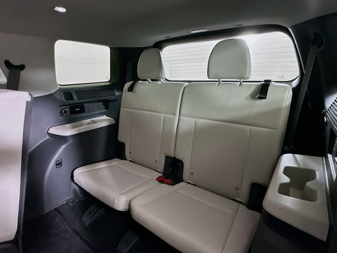 Used 2025 Hyundai Santa Fe SEL image 28