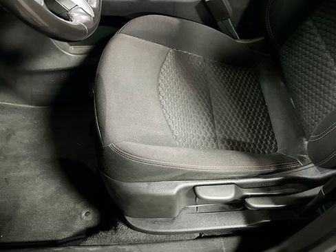 Used 2020 GMC Terrain SLE w/ Elevation Edition image 19