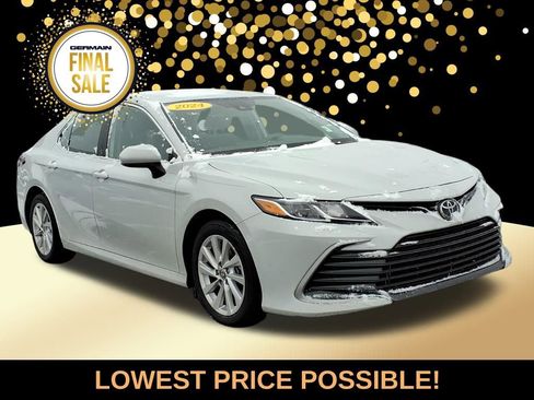 Used 2024 Toyota Camry LE image 4