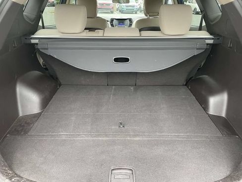 Used 2017 Hyundai Santa Fe Sport FWD image 9