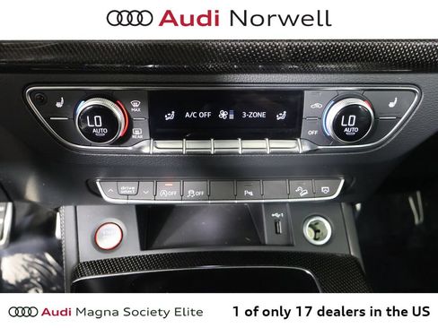 Used 2024 Audi SQ5 Premium Plus w/ Premium Plus Package AWD/4WD image 5