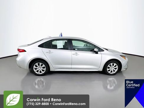 Used 2025 Toyota Corolla LE image 10