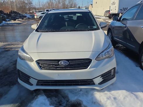 Used 2023 Subaru Impreza 2.0i Sport image 9