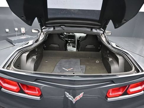 Used 2014 Chevrolet Corvette Stingray Coupe RWD image 9