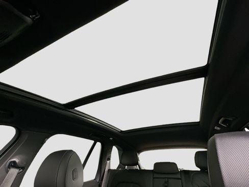 Certified 2024 BMW X5 xDrive40i w/ M Sport Package image 22