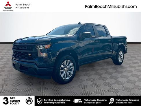 Used 2022 Chevrolet Silverado 1500 Custom image 1