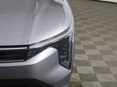 Used 2025 Kia K4 LXS image 12