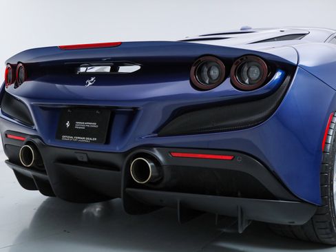 Certified 2021 Ferrari F8 Tributo image 19