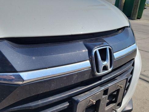 Used 2018 Honda HR-V EX image 5