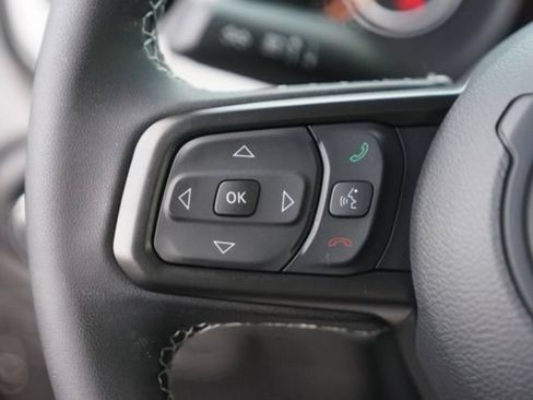 Used 2025 Jeep Wrangler Unlimited Sport AWD/4WD image 22