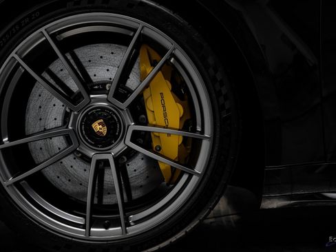 Used 2022 Porsche 911 Turbo S image 92