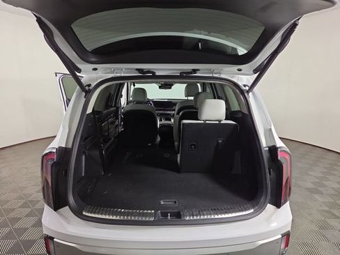 Certified 2024 Kia Telluride SX Prestige AWD/4WD image 32