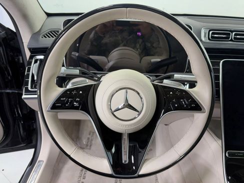 Used 2024 Mercedes-Benz S 580 4MATIC Sedan image 12