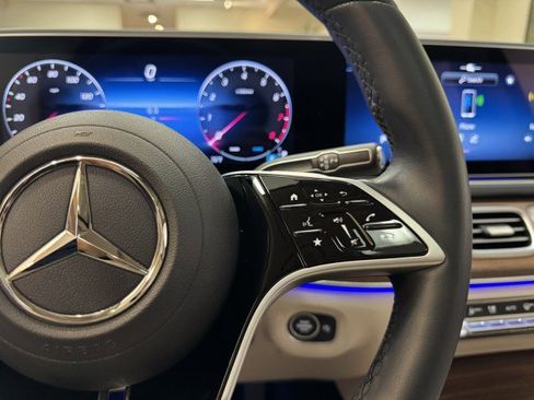 Certified 2025 Mercedes-Benz GLE 350 4MATIC image 22