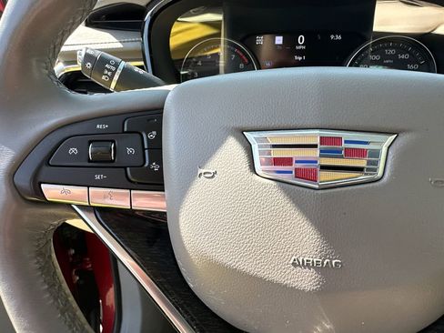 Certified 2023 Cadillac XT6 Premium Luxury w/ Technology Package AWD/4WD image 25