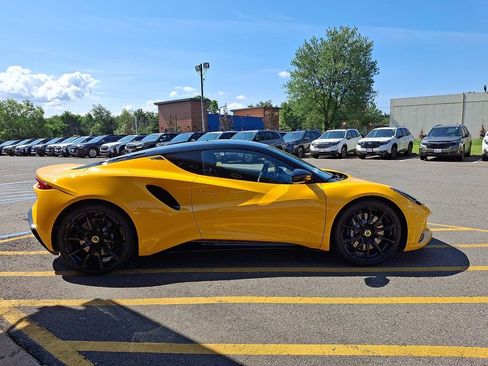 Used 2025 Lotus Emira image 6