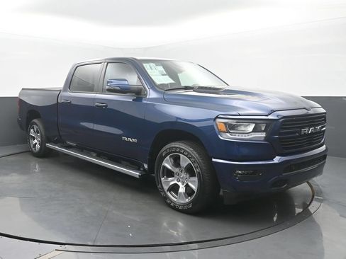 Used 2023 RAM 1500 Laramie AWD/4WD image 5