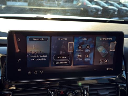 New 2026 Nissan Pathfinder SL image 18