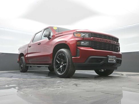 Used 2021 Chevrolet Silverado 1500 Custom w/ LPO, Dark Essentials Package image 20