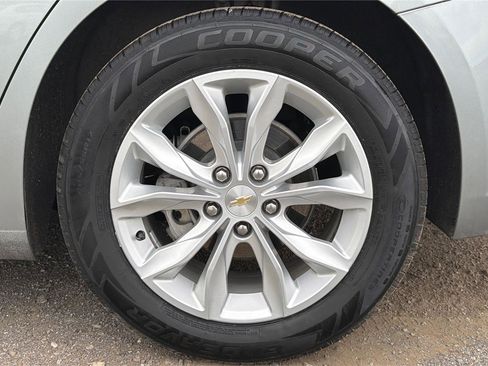 Used 2024 Chevrolet Malibu LT FWD image 28