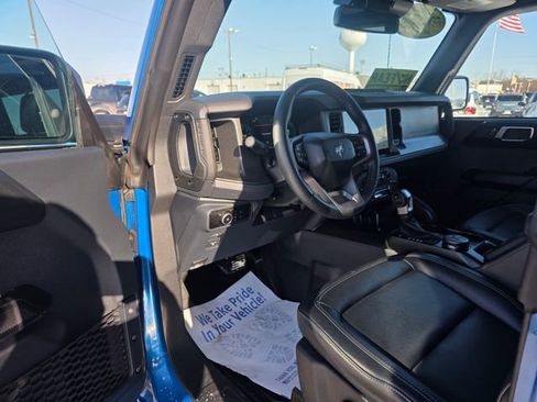 Used 2025 Ford Bronco Badlands AWD/4WD image 25
