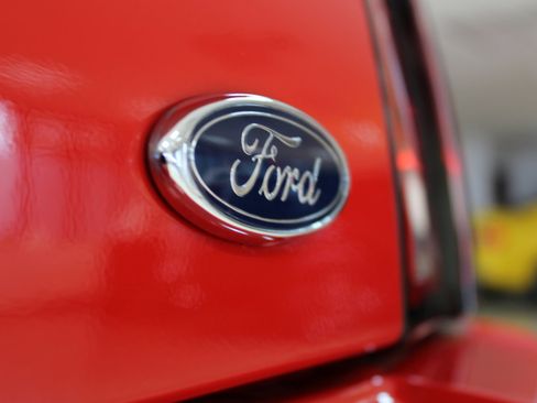 Used 2003 Ford Mustang Cobra image 22