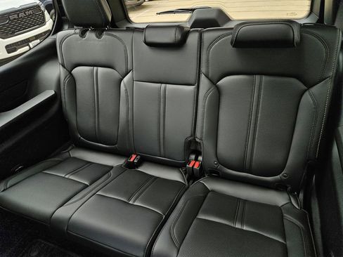 New 2026 Jeep Grand Wagoneer 4WD image 35