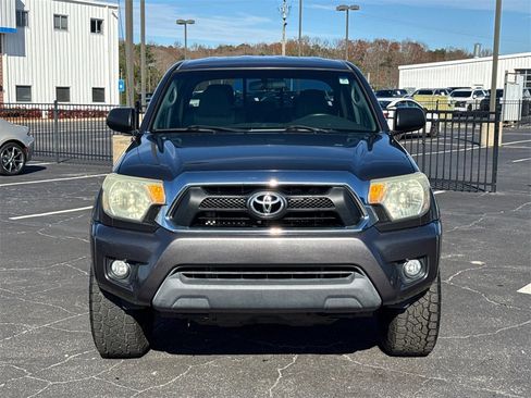 Used 2015 Toyota Tacoma PreRunner image 3