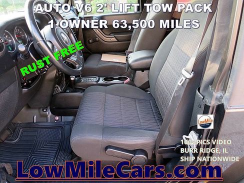 Used 2012 Jeep Wrangler Sport w/ Connectivity Group AWD/4WD image 3
