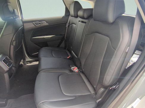 New 2026 Kia Sportage EX FWD image 13
