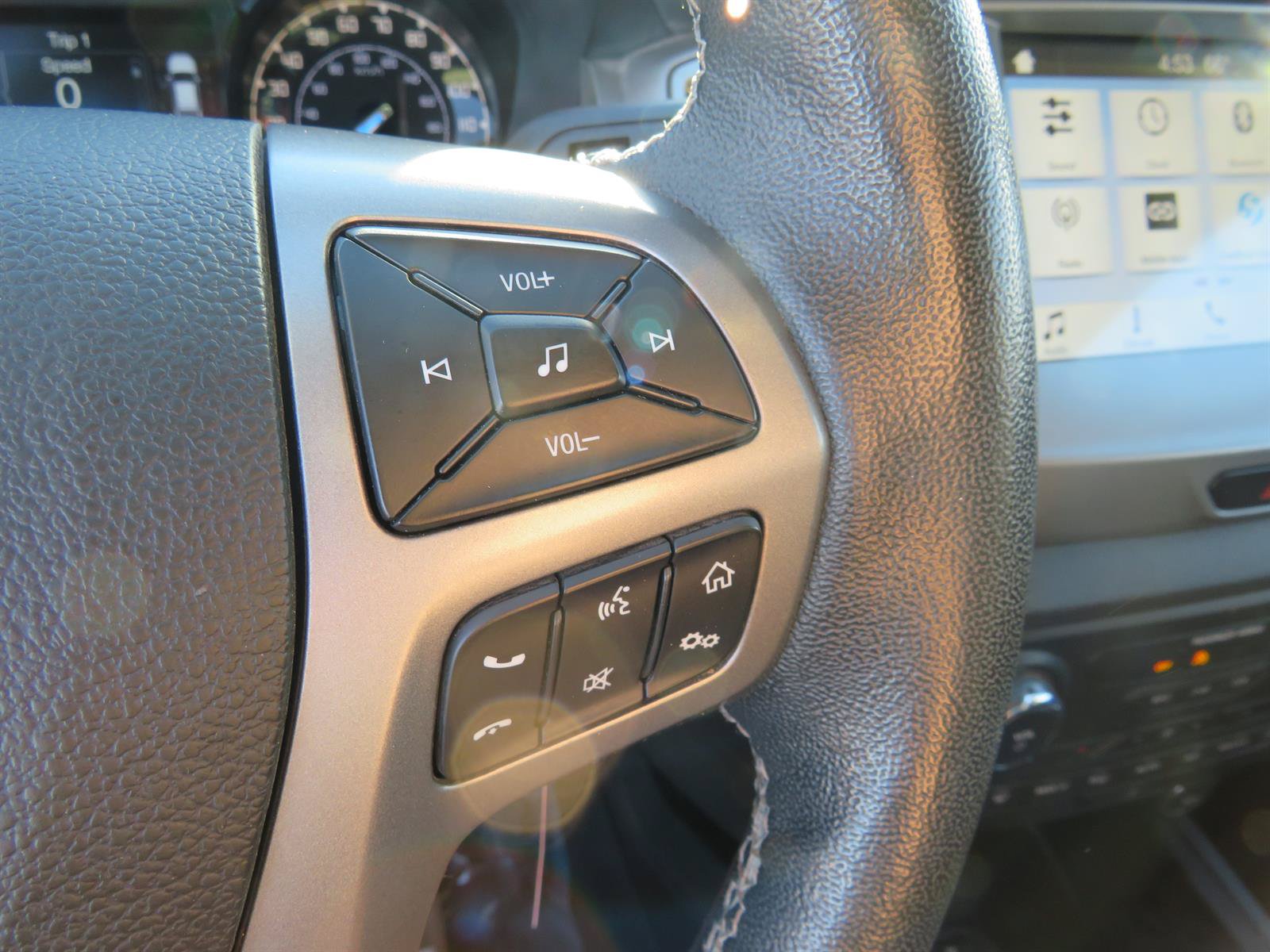 Used 2019 Ford Ranger XLT w/ Equipment Group 301A Mid AWD/4WD image 15