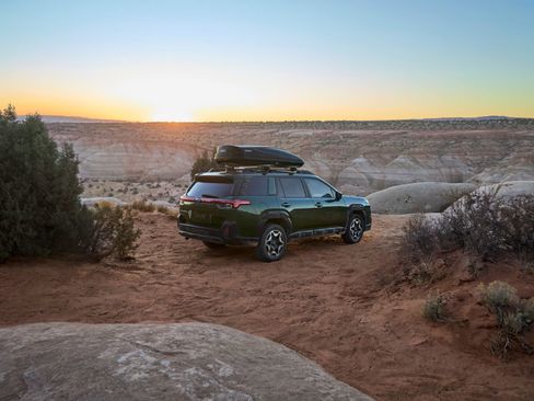 New 2026 Subaru Outback Touring image 2