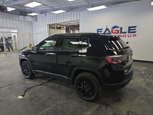 New 2026 Jeep Compass Latitude AWD/4WD image 7