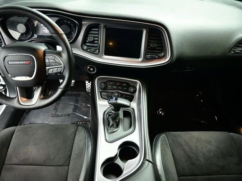 Used 2019 Dodge Challenger R/T w/ Plus Package image 6