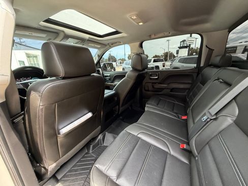 Used 2018 GMC Sierra 1500 Denali w/ Denali Ultimate Package AWD/4WD image 10