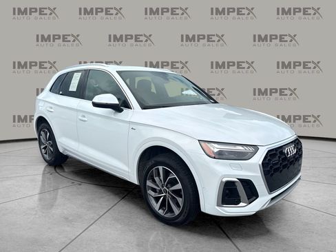 Used 2023 Audi Q5 2.0T Prestige w/ Prestige Package AWD/4WD image 4