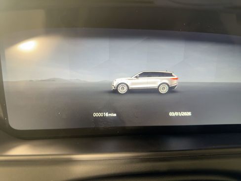 New 2026 Land Rover Range Rover Velar Dynamic SE image 18