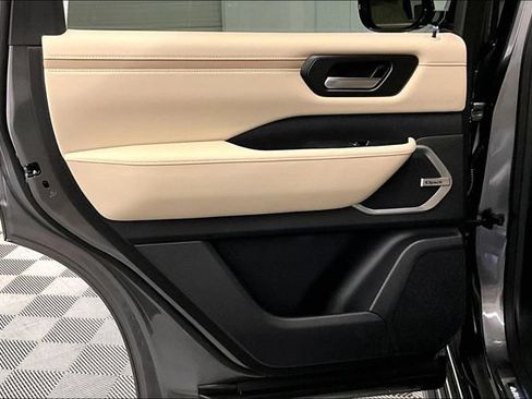 New 2026 Nissan Armada Platinum Reserve AWD/4WD image 36