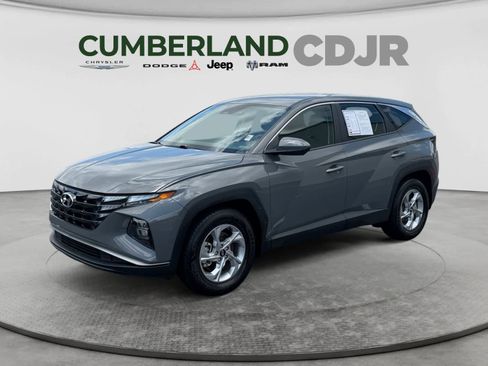 Used 2024 Hyundai Tucson SE FWD image 1