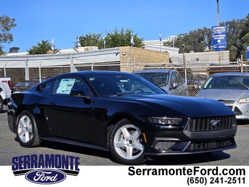 New 2026 Ford Mustang image 1