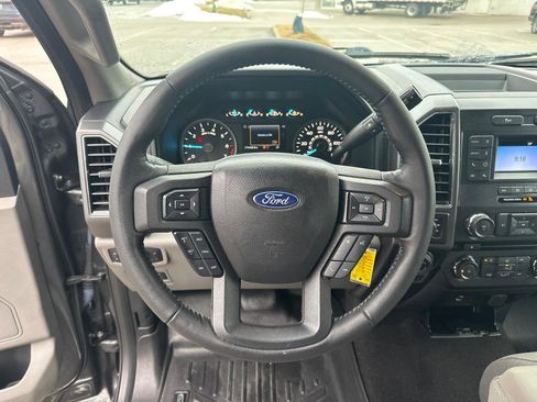 Used 2018 Ford F150 XLT w/ Equipment Group 301A Mid image 9