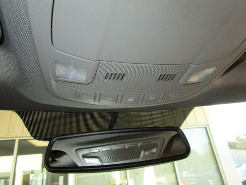 Used 2015 Ford F150 XLT w/ Equipment Group 302A Luxury image 38