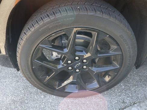 Used 2024 Chevrolet Traverse RS FWD image 4