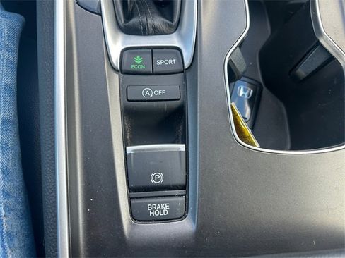 Used 2022 Honda Accord Sport image 22