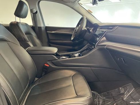 Used 2023 Jeep Grand Cherokee Limited w/ Trailer Tow Prep Group (B) image 28