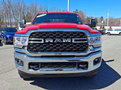 Used 2024 RAM 2500 Big Horn w/ Bed Utility Group image 2